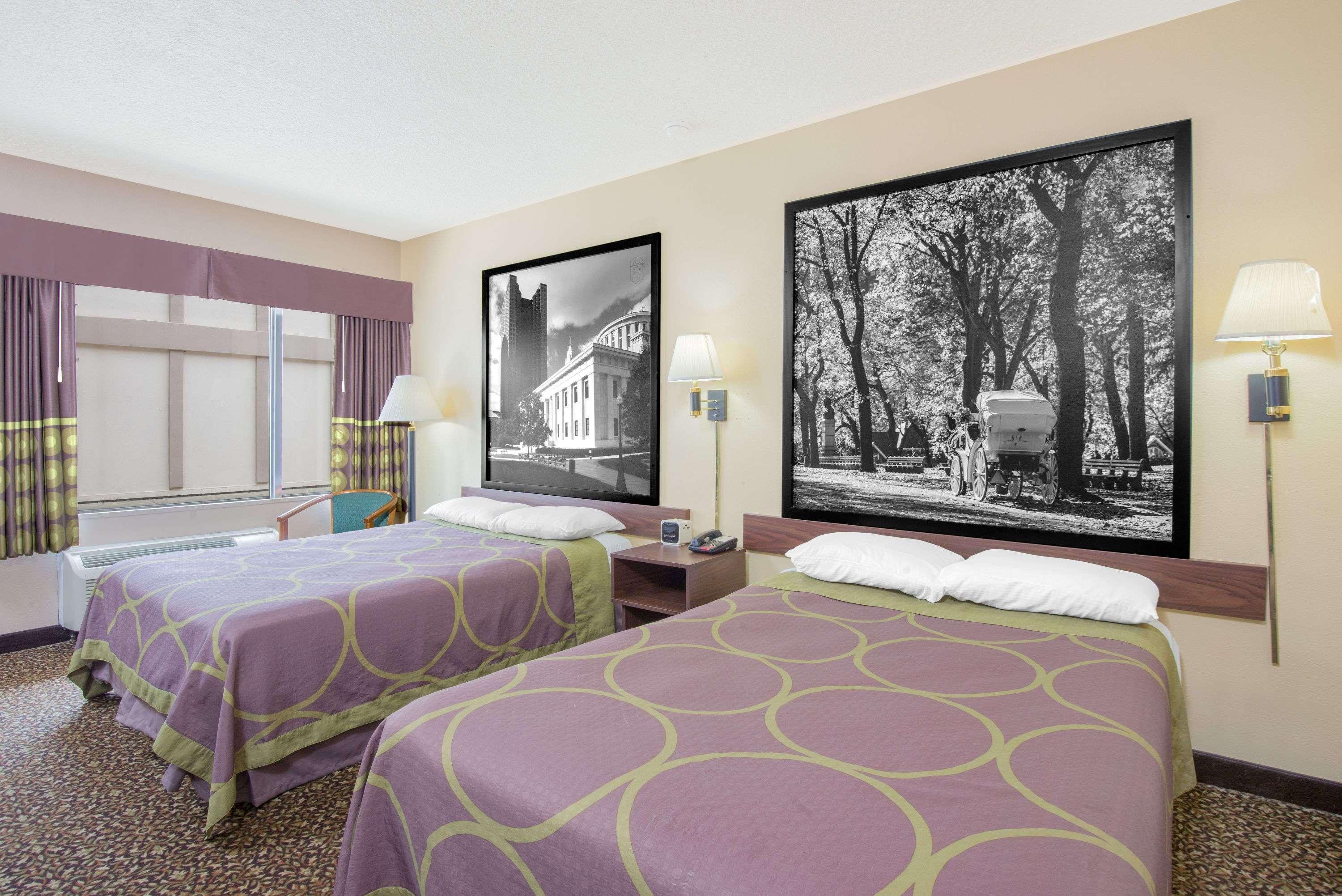 Super 8 By Wyndham Ashland Hotel Exterior photo